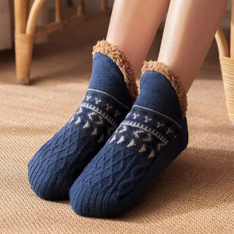 ThermoGrip – Warme rutschfeste Wintersocken für den Hausgebrauch | Unisex Komfort und Sicherheit | 3-Pack